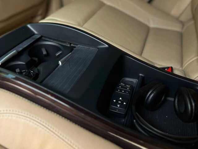 Белый БМВ Х6, объемом двигателя 4.4 л и пробегом 90 тыс. км за 16500 $, фото 22 на Automoto.ua