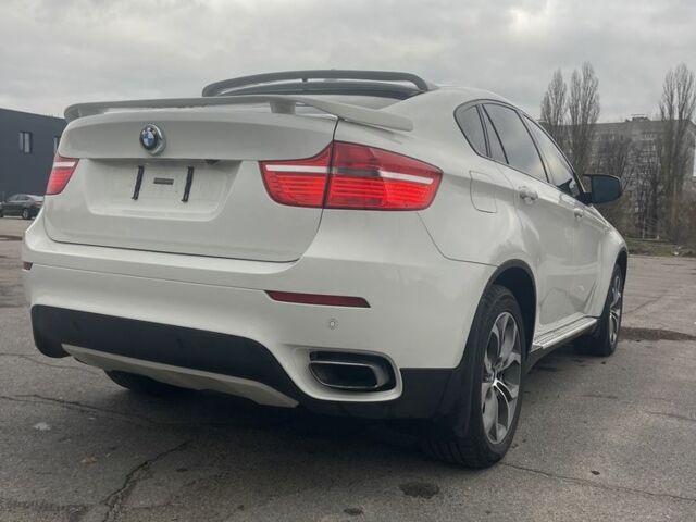 Белый БМВ Х6, объемом двигателя 4.4 л и пробегом 170 тыс. км за 16500 $, фото 2 на Automoto.ua