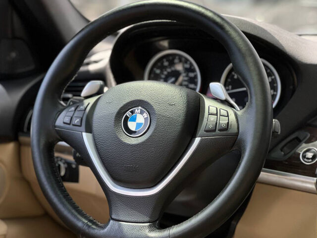 Белый БМВ Х6, объемом двигателя 4.4 л и пробегом 90 тыс. км за 16500 $, фото 14 на Automoto.ua