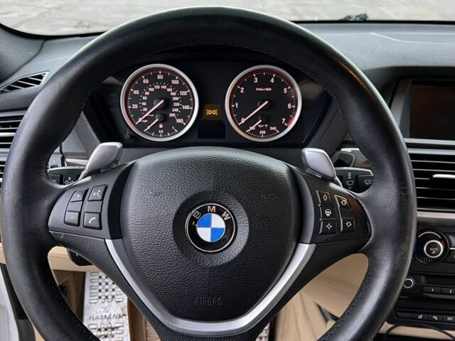 Белый БМВ Х6, объемом двигателя 4.4 л и пробегом 170 тыс. км за 16500 $, фото 12 на Automoto.ua