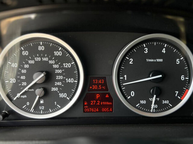 Белый БМВ Х6, объемом двигателя 4.4 л и пробегом 90 тыс. км за 16500 $, фото 15 на Automoto.ua