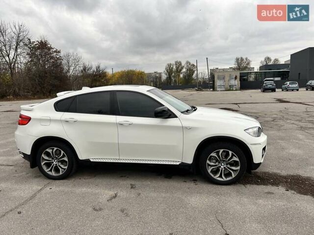 Белый БМВ Х6, объемом двигателя 4.4 л и пробегом 170 тыс. км за 16500 $, фото 3 на Automoto.ua