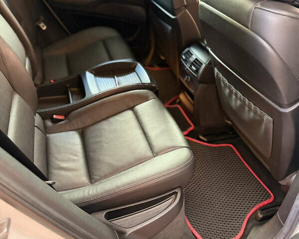 Білий БМВ Х6, об'ємом двигуна 3 л та пробігом 163 тис. км за 12500 $, фото 21 на Automoto.ua