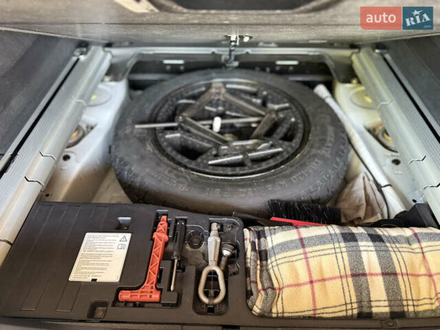 Білий БМВ Х6, об'ємом двигуна 3 л та пробігом 163 тис. км за 12500 $, фото 19 на Automoto.ua