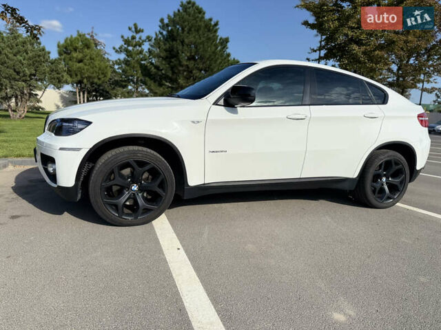 Білий БМВ Х6, об'ємом двигуна 3 л та пробігом 163 тис. км за 12500 $, фото 2 на Automoto.ua