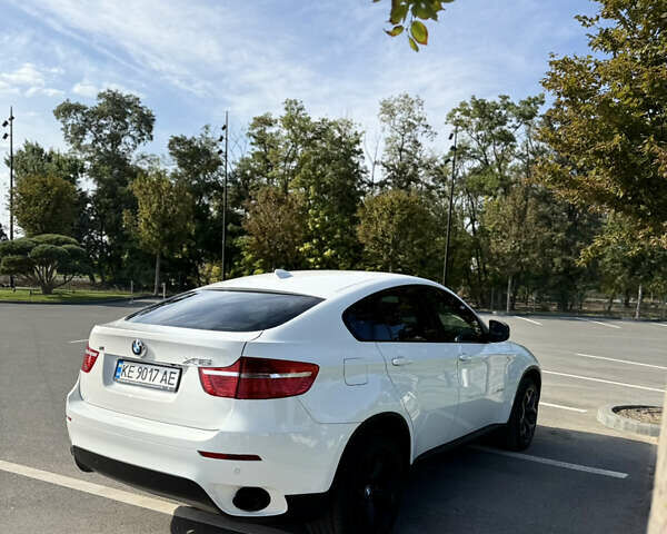 Білий БМВ Х6, об'ємом двигуна 3 л та пробігом 163 тис. км за 12500 $, фото 7 на Automoto.ua