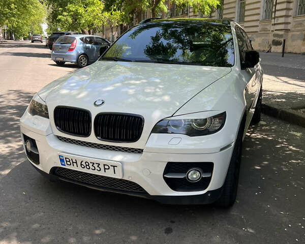 Білий БМВ Х6, об'ємом двигуна 2.99 л та пробігом 230 тис. км за 19000 $, фото 1 на Automoto.ua