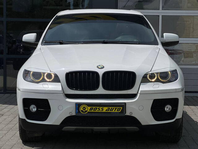 Белый БМВ Х6, объемом двигателя 4.4 л и пробегом 90 тыс. км за 16500 $, фото 1 на Automoto.ua