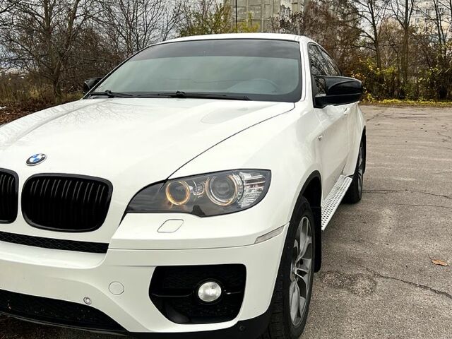 Белый БМВ Х6, объемом двигателя 4.4 л и пробегом 170 тыс. км за 16500 $, фото 1 на Automoto.ua