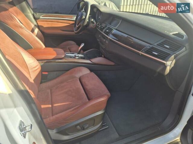 Белый БМВ Х6, объемом двигателя 2.99 л и пробегом 165 тыс. км за 20000 $, фото 14 на Automoto.ua