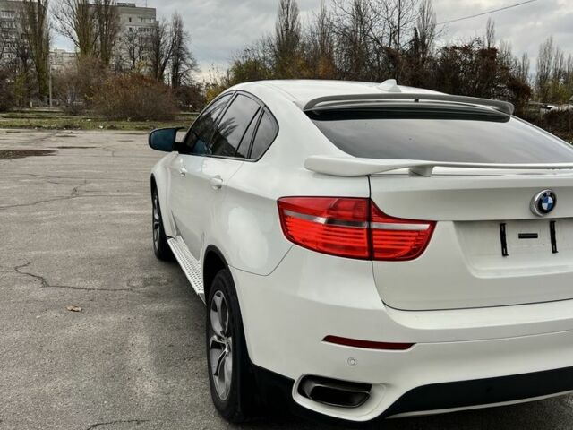 Белый БМВ Х6, объемом двигателя 4.4 л и пробегом 170 тыс. км за 16500 $, фото 7 на Automoto.ua