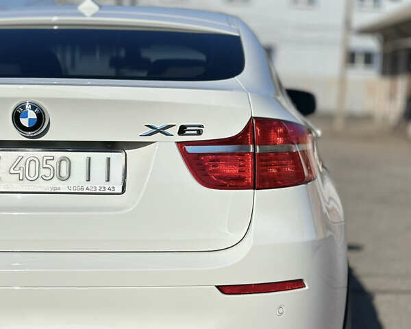 БМВ Х6 2010 в Запорожье на Automoto.ua Белый БМВ Х6, объемом двигателя 3 л и пробегом 138 тыс. км за 16900 $, фото 7 на Automoto.ua