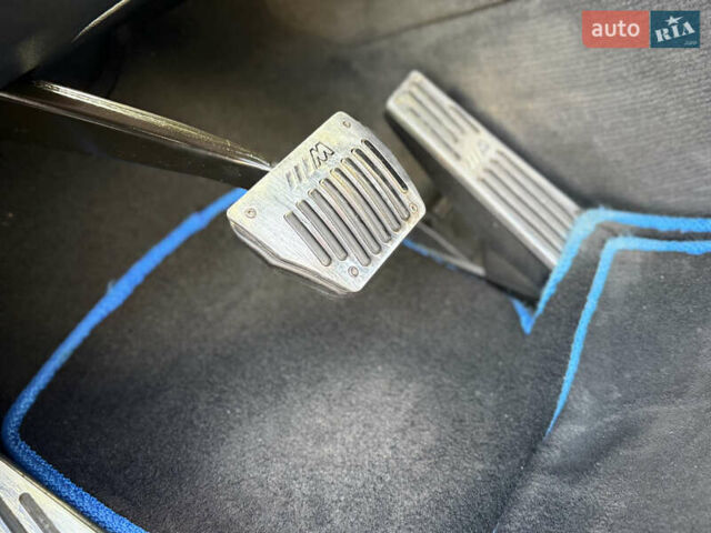 Білий БМВ Х6, об'ємом двигуна 3 л та пробігом 303 тис. км за 17850 $, фото 72 на Automoto.ua