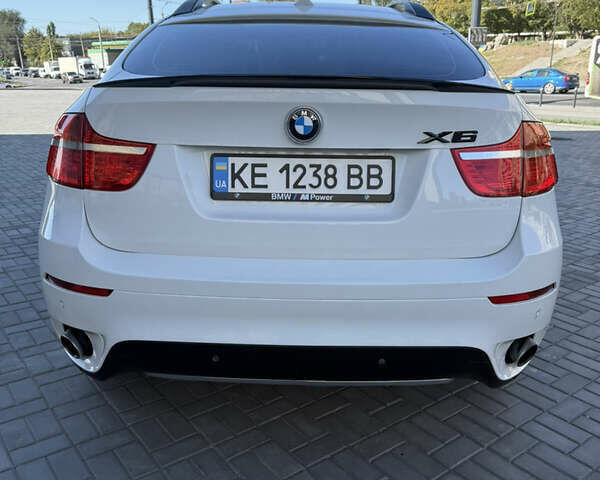 Білий БМВ Х6, об'ємом двигуна 3 л та пробігом 248 тис. км за 14499 $, фото 13 на Automoto.ua
