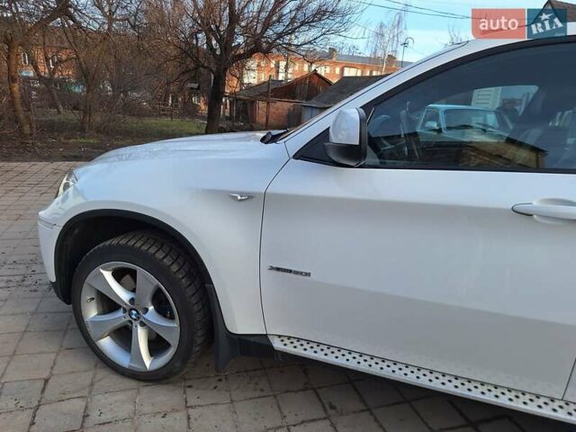 Білий БМВ Х6, об'ємом двигуна 4.39 л та пробігом 126 тис. км за 17000 $, фото 8 на Automoto.ua