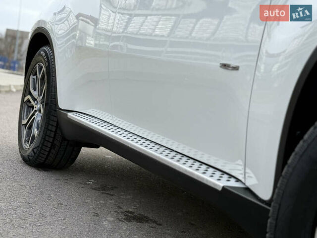 Білий БМВ Х6, об'ємом двигуна 3 л та пробігом 303 тис. км за 17850 $, фото 19 на Automoto.ua