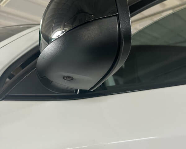 Белый БМВ Х6, объемом двигателя 4.39 л и пробегом 91 тыс. км за 18500 $, фото 27 на Automoto.ua