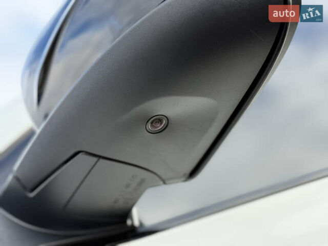 Білий БМВ Х6, об'ємом двигуна 3 л та пробігом 303 тис. км за 17850 $, фото 32 на Automoto.ua