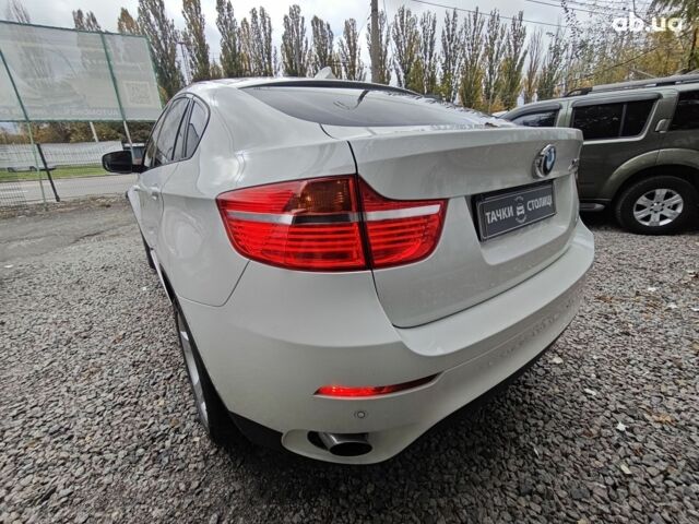 Белый БМВ Х6, объемом двигателя 3 л и пробегом 152 тыс. км за 16000 $, фото 7 на Automoto.ua