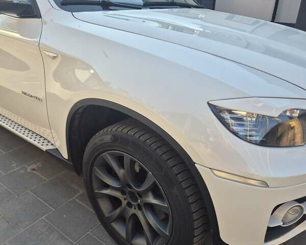 Белый БМВ Х6, объемом двигателя 3 л и пробегом 290 тыс. км за 18000 $, фото 57 на Automoto.ua