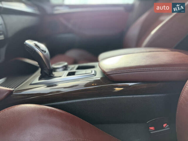 Білий БМВ Х6, об'ємом двигуна 3 л та пробігом 303 тис. км за 17850 $, фото 76 на Automoto.ua