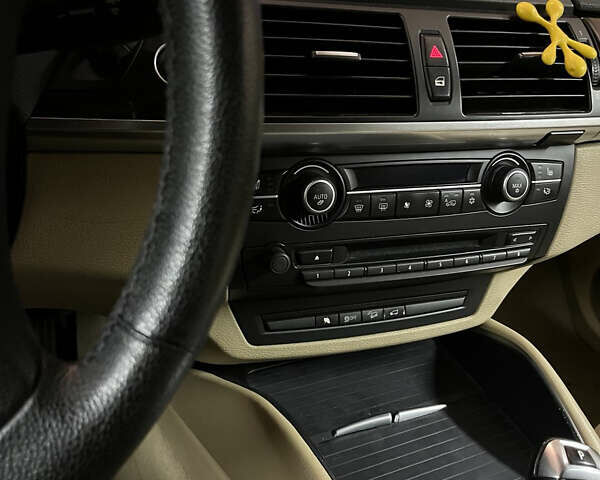 Белый БМВ Х6, объемом двигателя 2.93 л и пробегом 219 тыс. км за 22993 $, фото 24 на Automoto.ua