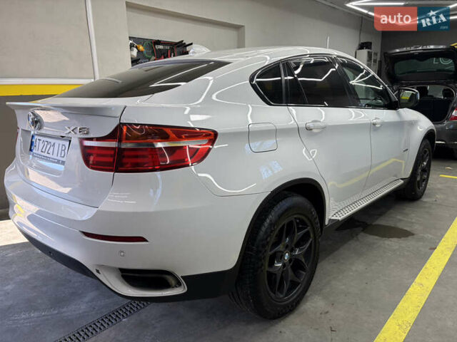 Белый БМВ Х6, объемом двигателя 2.98 л и пробегом 200 тыс. км за 15900 $, фото 5 на Automoto.ua