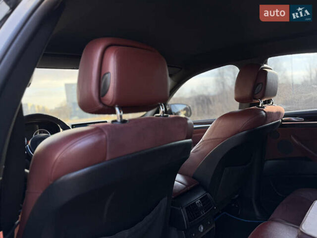 Білий БМВ Х6, об'ємом двигуна 3 л та пробігом 303 тис. км за 17850 $, фото 122 на Automoto.ua