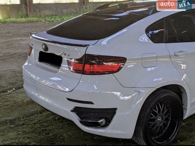 Белый БМВ Х6, объемом двигателя 2.93 л и пробегом 219 тыс. км за 22993 $, фото 2 на Automoto.ua