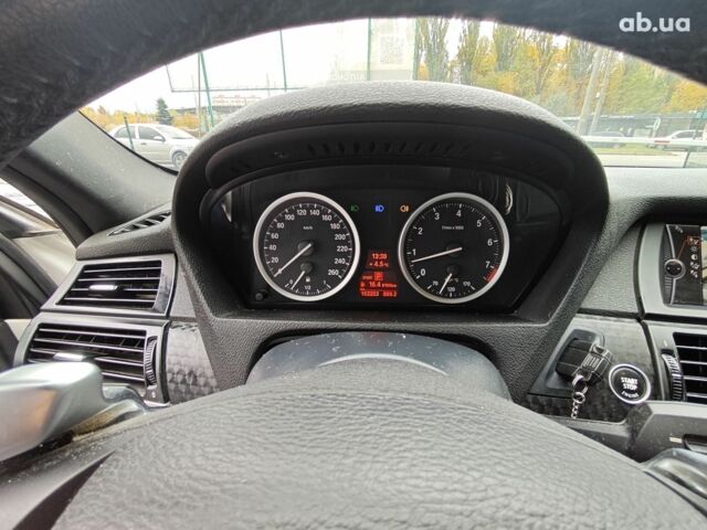 Белый БМВ Х6, объемом двигателя 3 л и пробегом 152 тыс. км за 16000 $, фото 15 на Automoto.ua