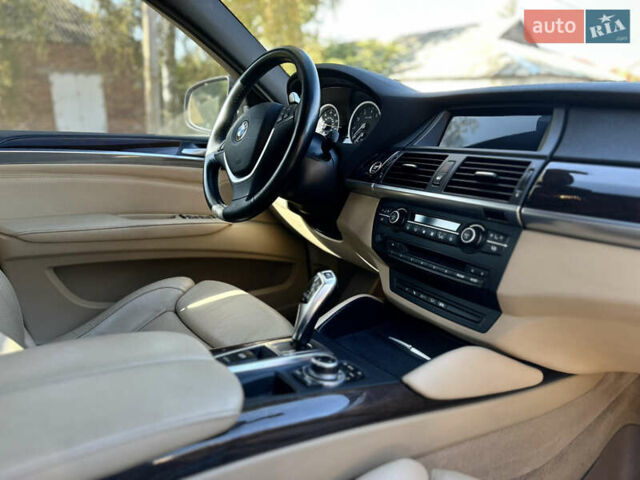 БМВ Х6 2010 в Запорожье на Automoto.ua Белый БМВ Х6, объемом двигателя 3 л и пробегом 138 тыс. км за 16900 $, фото 11 на Automoto.ua