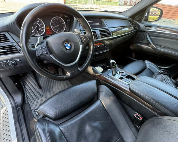 Білий БМВ Х6, об'ємом двигуна 2.98 л та пробігом 222 тис. км за 14750 $, фото 8 на Automoto.ua