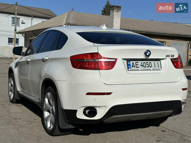 БМВ Х6 2010 в Запорожье на Automoto.ua Белый БМВ Х6, объемом двигателя 3 л и пробегом 138 тыс. км за 16900 $, фото 1 на Automoto.ua