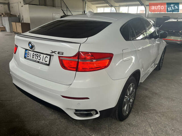 Белый БМВ Х6, объемом двигателя 4.39 л и пробегом 91 тыс. км за 18500 $, фото 2 на Automoto.ua