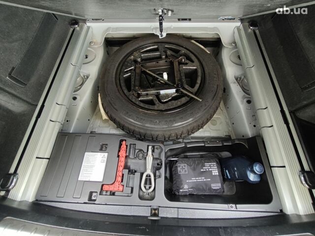 Белый БМВ Х6, объемом двигателя 3 л и пробегом 152 тыс. км за 16000 $, фото 19 на Automoto.ua