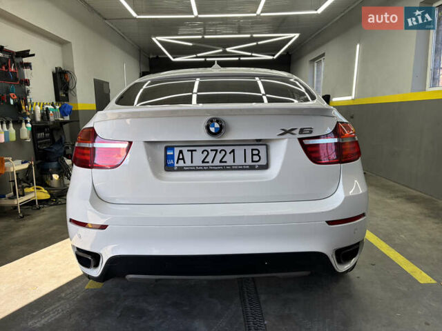 БМВ Х6 2010 в Ивано-Франковске на Automoto.ua Белый БМВ Х6, объемом двигателя 2.98 л и пробегом 200 тыс. км за 14800 $, фото 3 на Automoto.ua