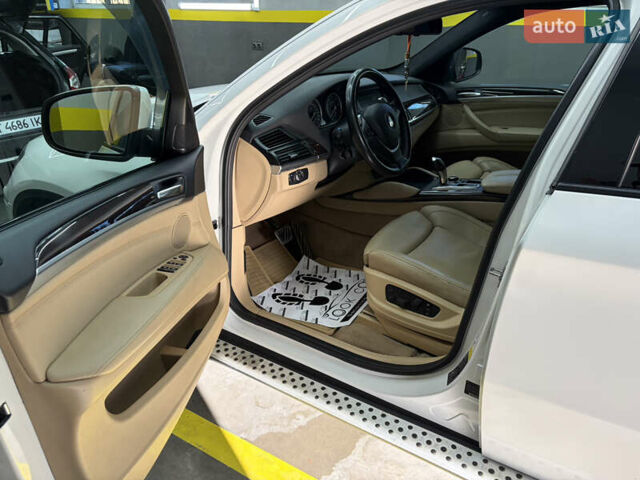 БМВ Х6 2010 в Ивано-Франковске на Automoto.ua Белый БМВ Х6, объемом двигателя 2.98 л и пробегом 200 тыс. км за 14800 $, фото 7 на Automoto.ua