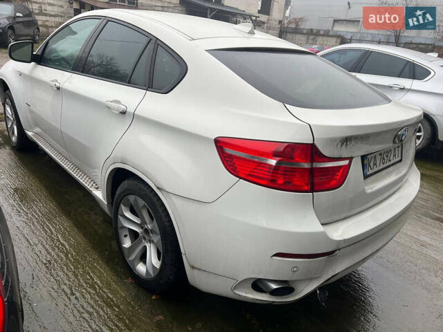 Белый БМВ Х6, объемом двигателя 3 л и пробегом 150 тыс. км за 10000 $, фото 8 на Automoto.ua