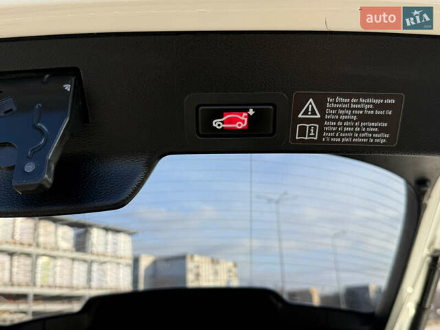 Білий БМВ Х6, об'ємом двигуна 3 л та пробігом 303 тис. км за 17850 $, фото 130 на Automoto.ua