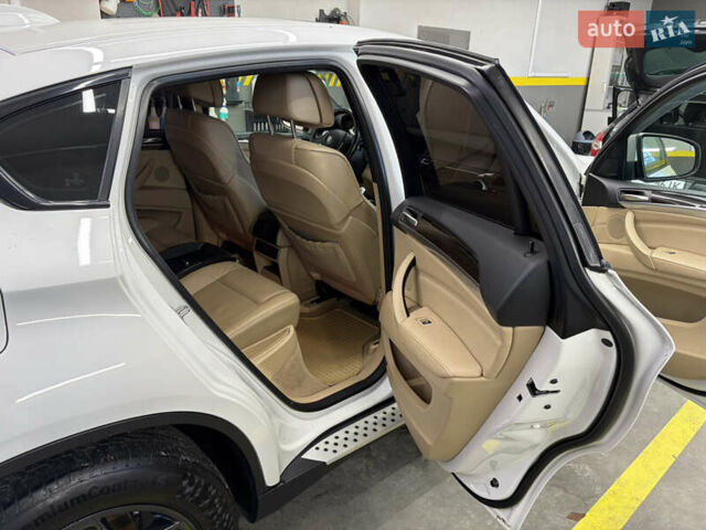 БМВ Х6 2010 в Ивано-Франковске на Automoto.ua Белый БМВ Х6, объемом двигателя 2.98 л и пробегом 200 тыс. км за 14800 $, фото 6 на Automoto.ua