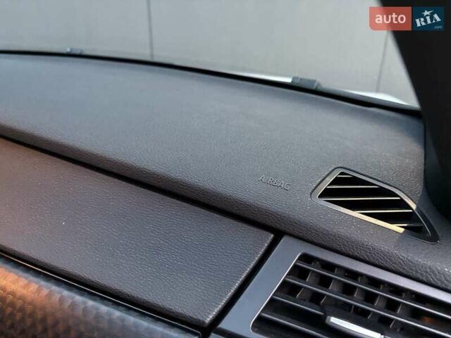 Белый БМВ Х6, объемом двигателя 3 л и пробегом 245 тыс. км за 15650 $, фото 48 на Automoto.ua