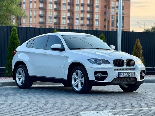 Белый БМВ Х6, объемом двигателя 3 л и пробегом 156 тыс. км за 18500 $, фото 1 на Automoto.ua