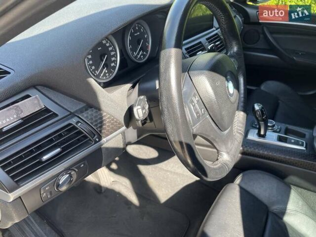 Белый БМВ Х6, объемом двигателя 3 л и пробегом 86 тыс. км за 22500 $, фото 12 на Automoto.ua
