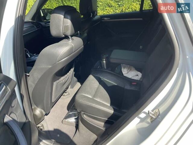 Белый БМВ Х6, объемом двигателя 3 л и пробегом 86 тыс. км за 19999 $, фото 14 на Automoto.ua