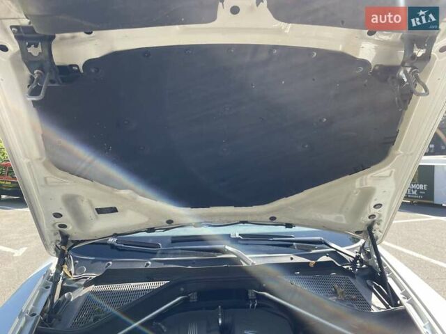 Белый БМВ Х6, объемом двигателя 3 л и пробегом 86 тыс. км за 19999 $, фото 40 на Automoto.ua