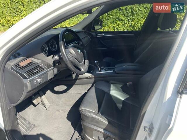 Белый БМВ Х6, объемом двигателя 3 л и пробегом 86 тыс. км за 19999 $, фото 9 на Automoto.ua