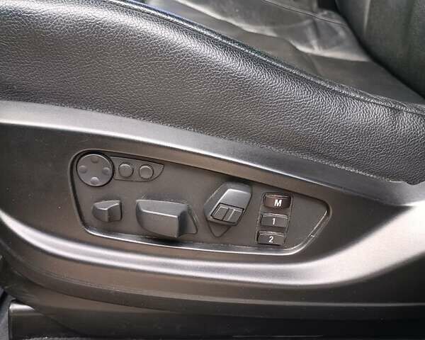 Белый БМВ Х6, объемом двигателя 2.99 л и пробегом 330 тыс. км за 19000 $, фото 16 на Automoto.ua