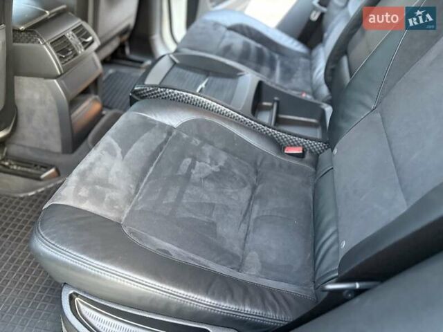 Белый БМВ Х6, объемом двигателя 3 л и пробегом 245 тыс. км за 15650 $, фото 8 на Automoto.ua