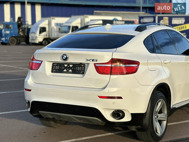 Белый БМВ Х6, объемом двигателя 3 л и пробегом 320 тыс. км за 18850 $, фото 19 на Automoto.ua