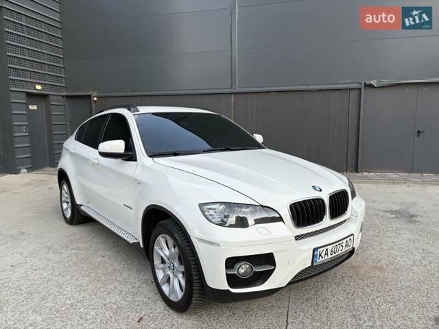 Белый БМВ Х6, объемом двигателя 3 л и пробегом 245 тыс. км за 15650 $, фото 27 на Automoto.ua